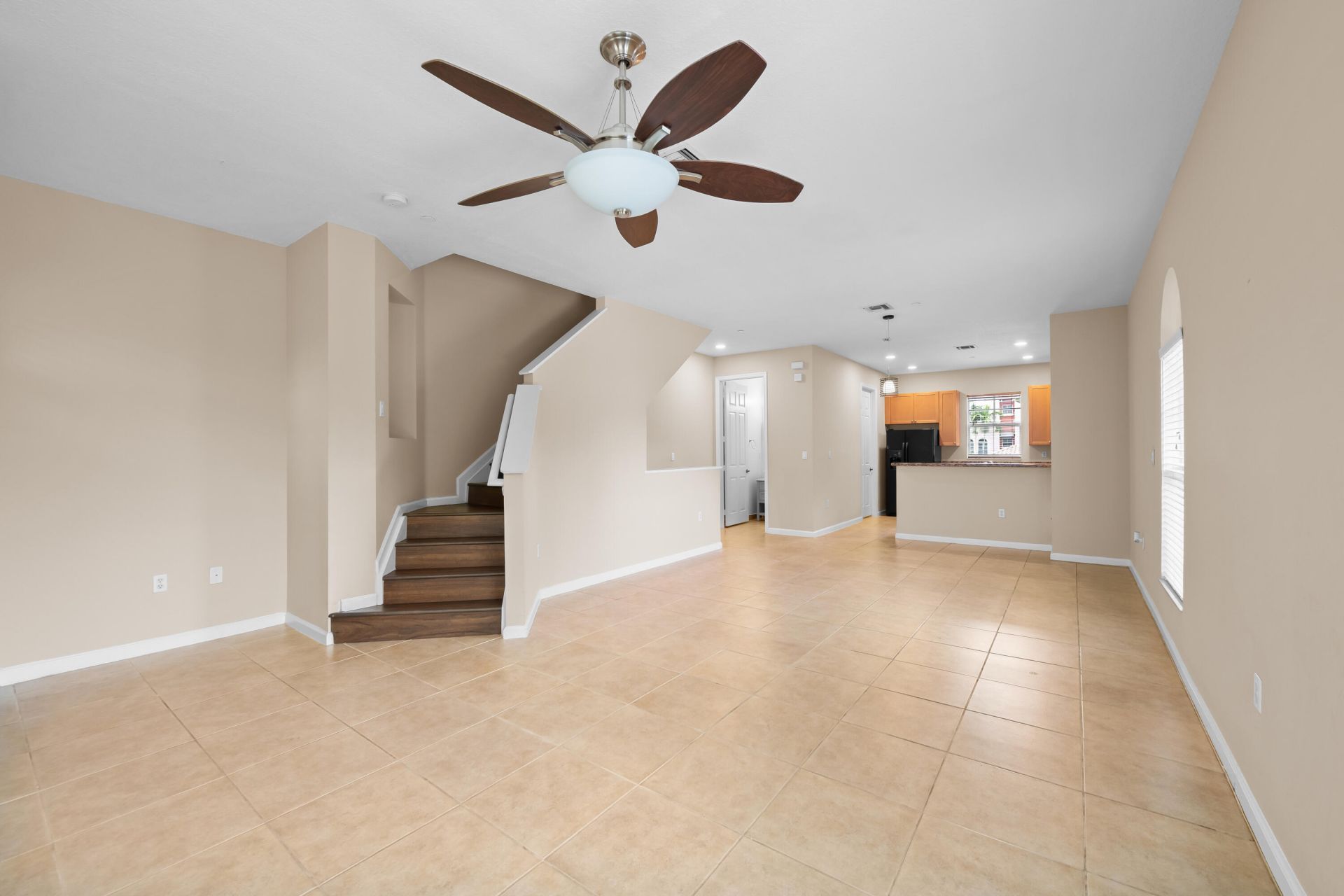 1033 NE 17th Way, Unit 905, Fort Lauderdale, FL 33304 Photo