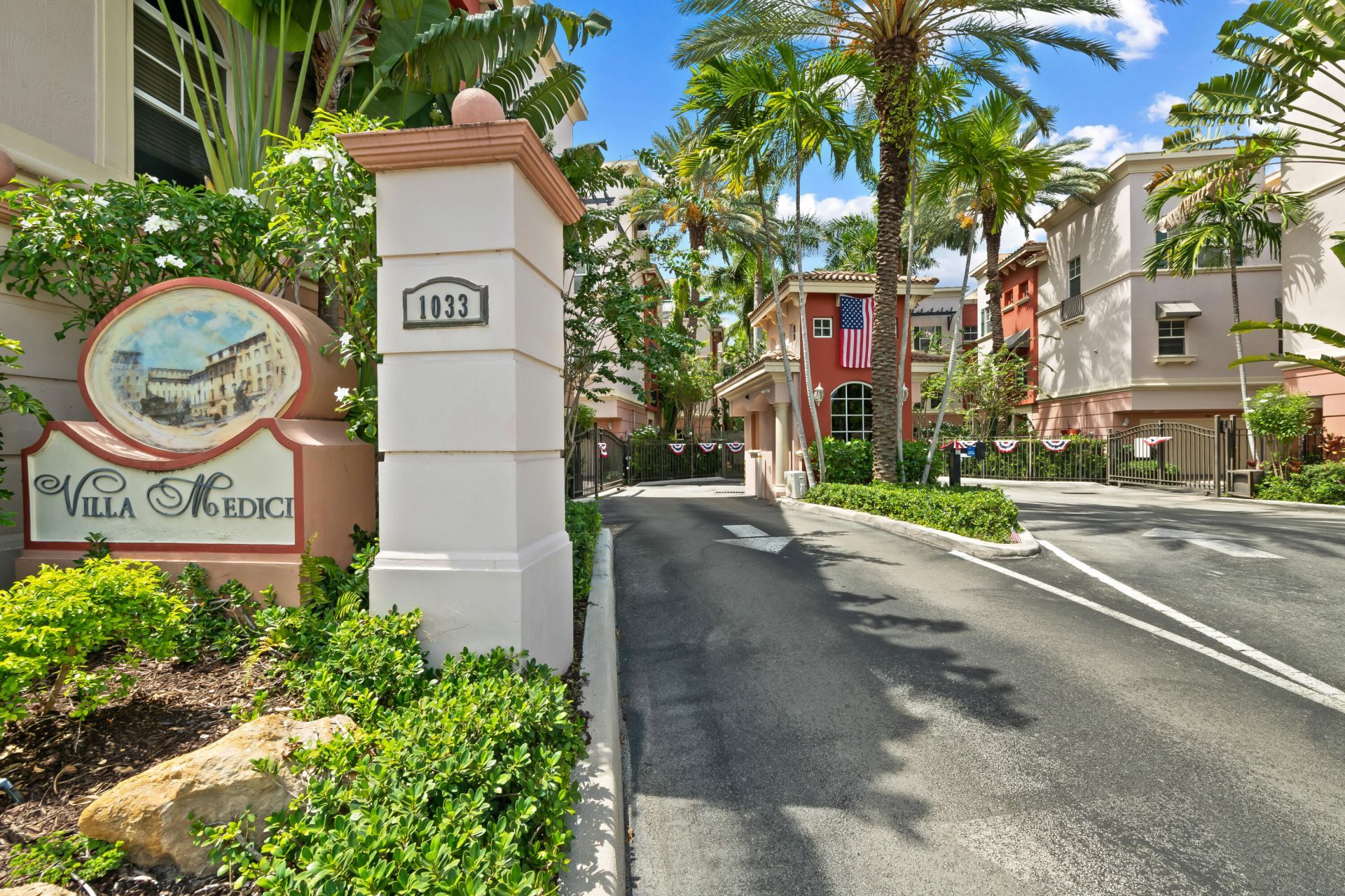 1033 NE 17th Way, Unit 905, Fort Lauderdale, FL 33304 Photo
