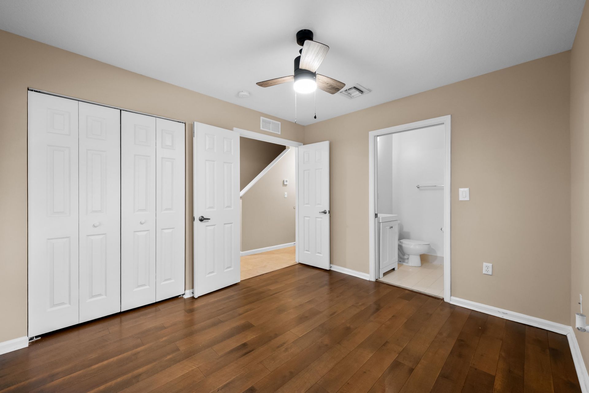 1033 NE 17th Way, Unit 905, Fort Lauderdale, FL 33304 Photo