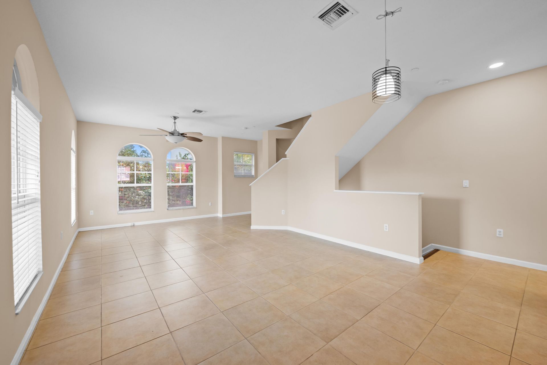 1033 NE 17th Way, Unit 905, Fort Lauderdale, FL 33304 Photo