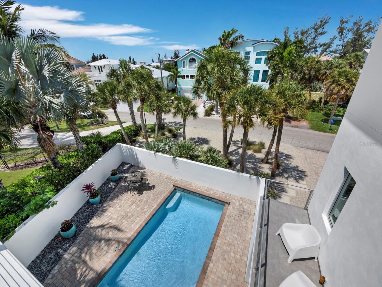 471 Island Circle, Sarasota, FL 34242 Photo