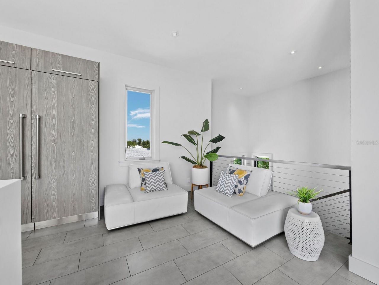 471 Island Circle, Sarasota, FL 34242 Photo