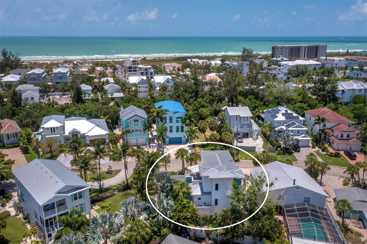 471 Island Circle, Sarasota, FL 34242 Photo
