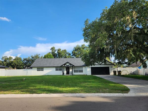 1682 STARFISH STREET , KISSIMMEE, FL 34744