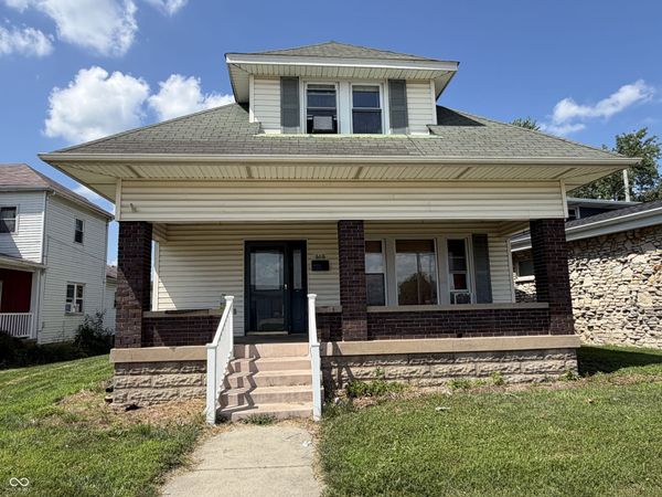 610 W 3rd Street , Rushville, IN 46173