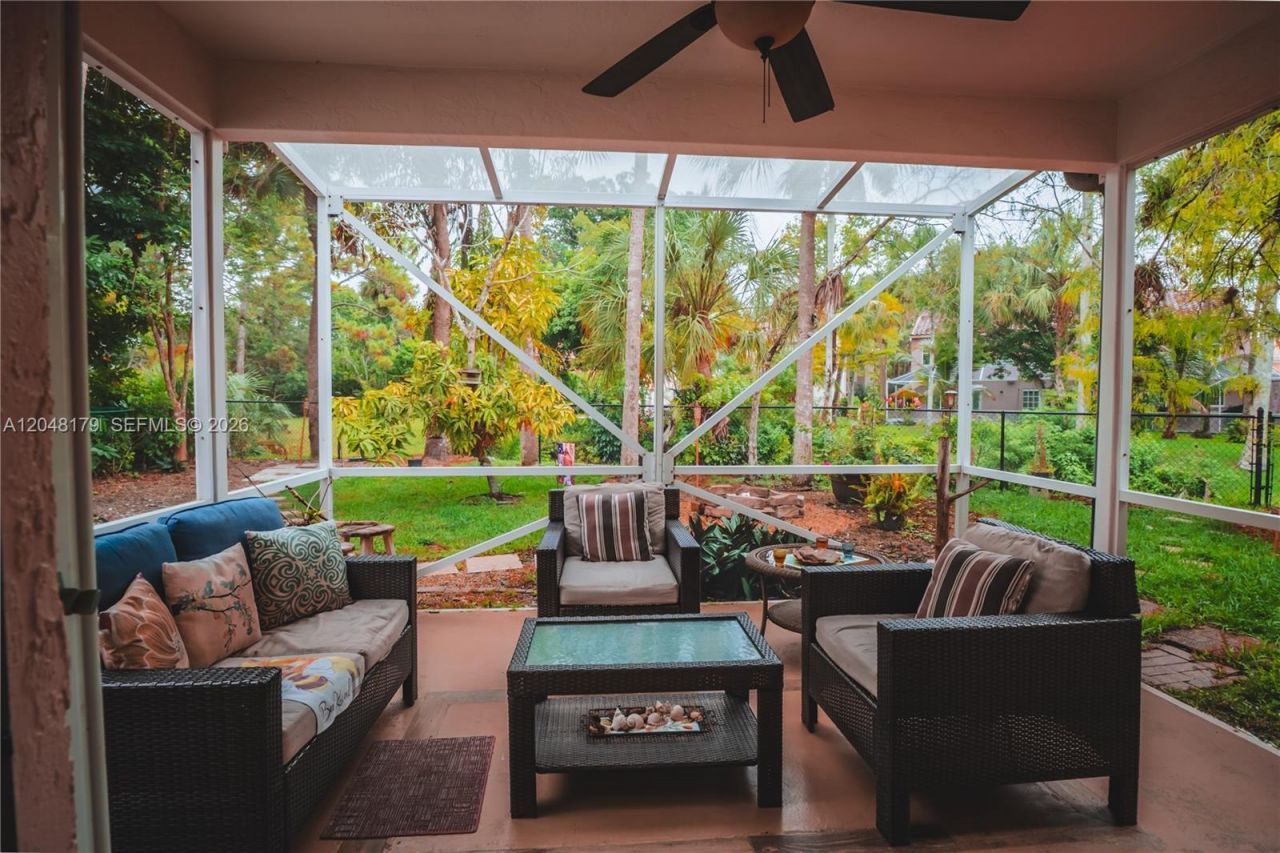 3871 Jasmine Ln, Coral Springs, FL 33065 Photo