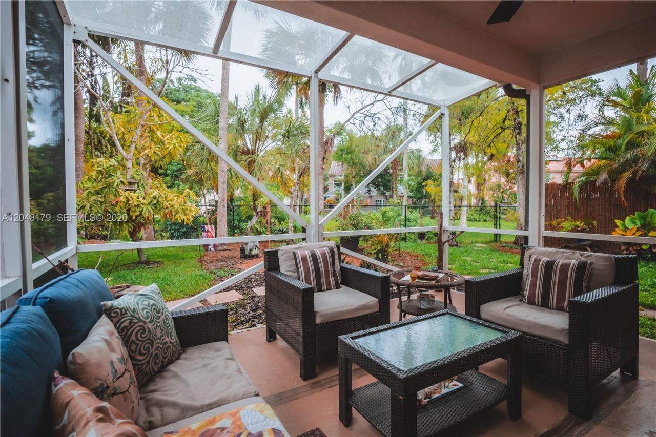 3871 Jasmine Ln, Coral Springs, FL 33065 Photo