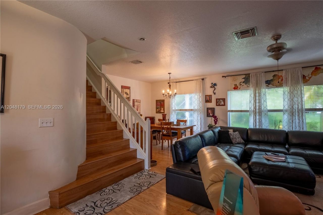 3871 Jasmine Ln, Coral Springs, FL 33065 Photo