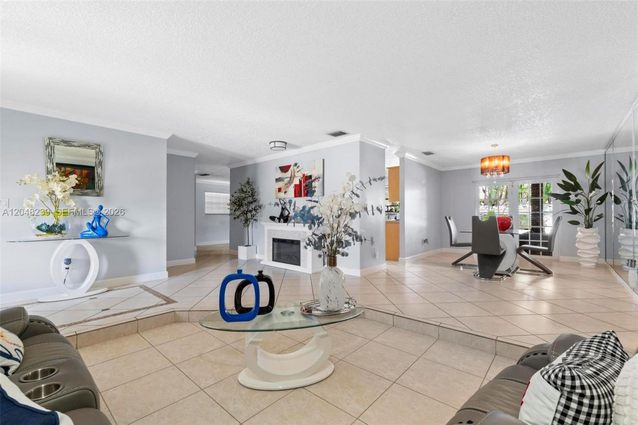 14012 SW 38th Ter, Miami, FL 33175 Photo
