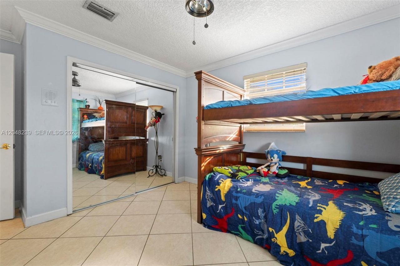 14012 SW 38th Ter , Miami, FL 33175 Photo