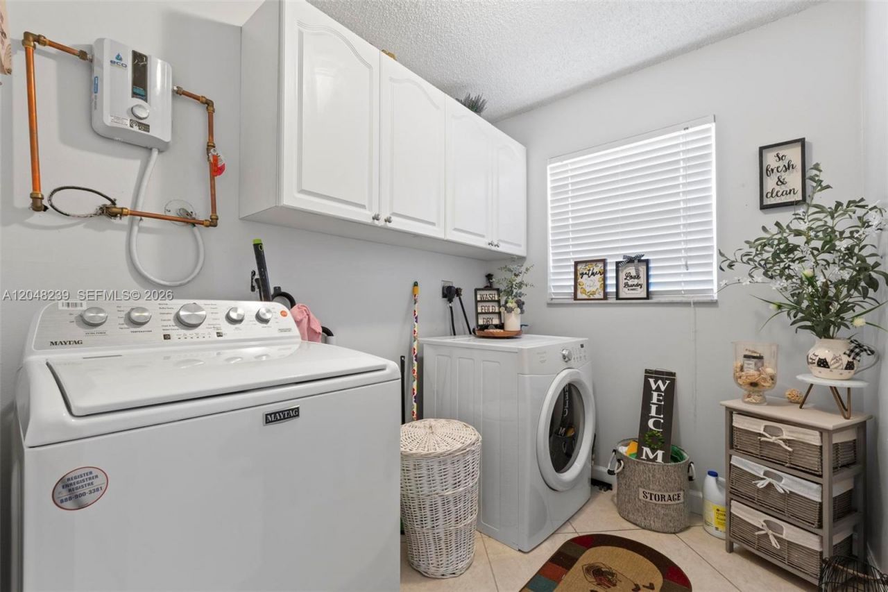 14012 SW 38th Ter, Miami, FL 33175 Photo