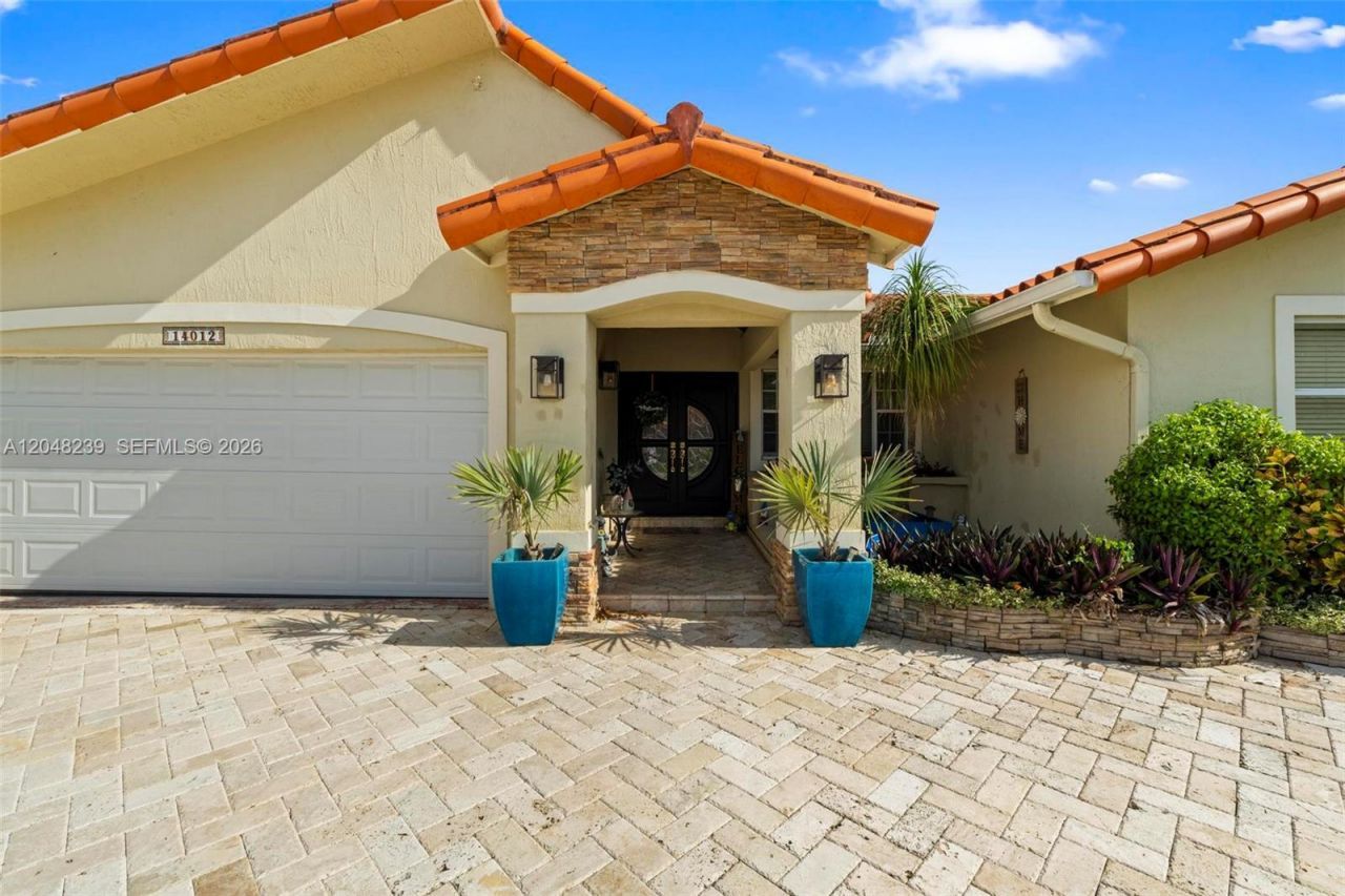 14012 SW 38th Ter, Miami, FL 33175 Photo
