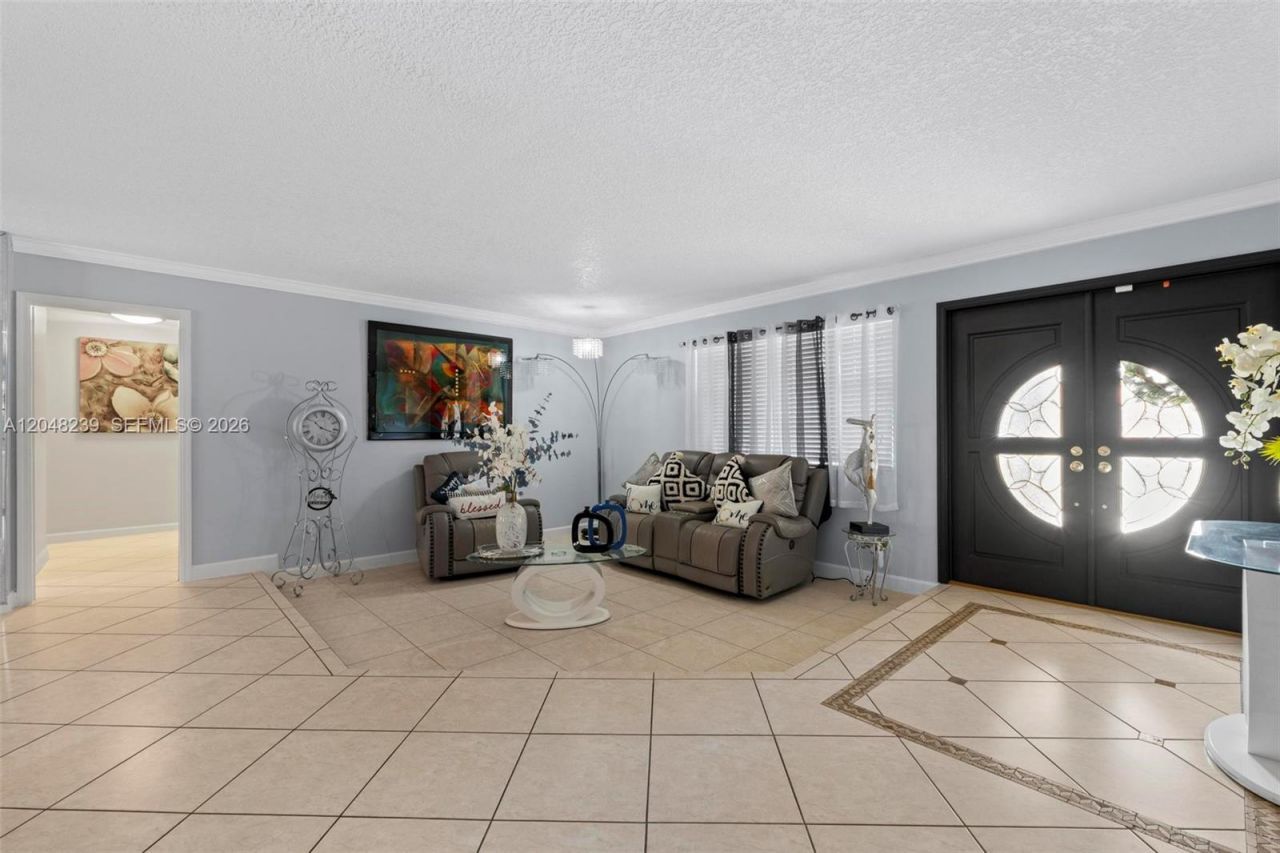 14012 SW 38th Ter, Miami, FL 33175 Photo