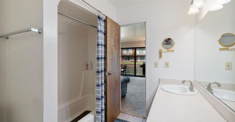 2031 Venice Drive, Unit 327, South Lake Tahoe, CA 96150 Photo