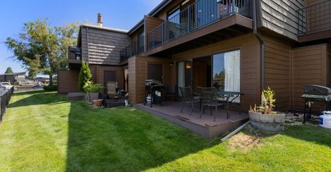 2031 Venice Drive, Unit 327, South Lake Tahoe, CA 96150 Photo