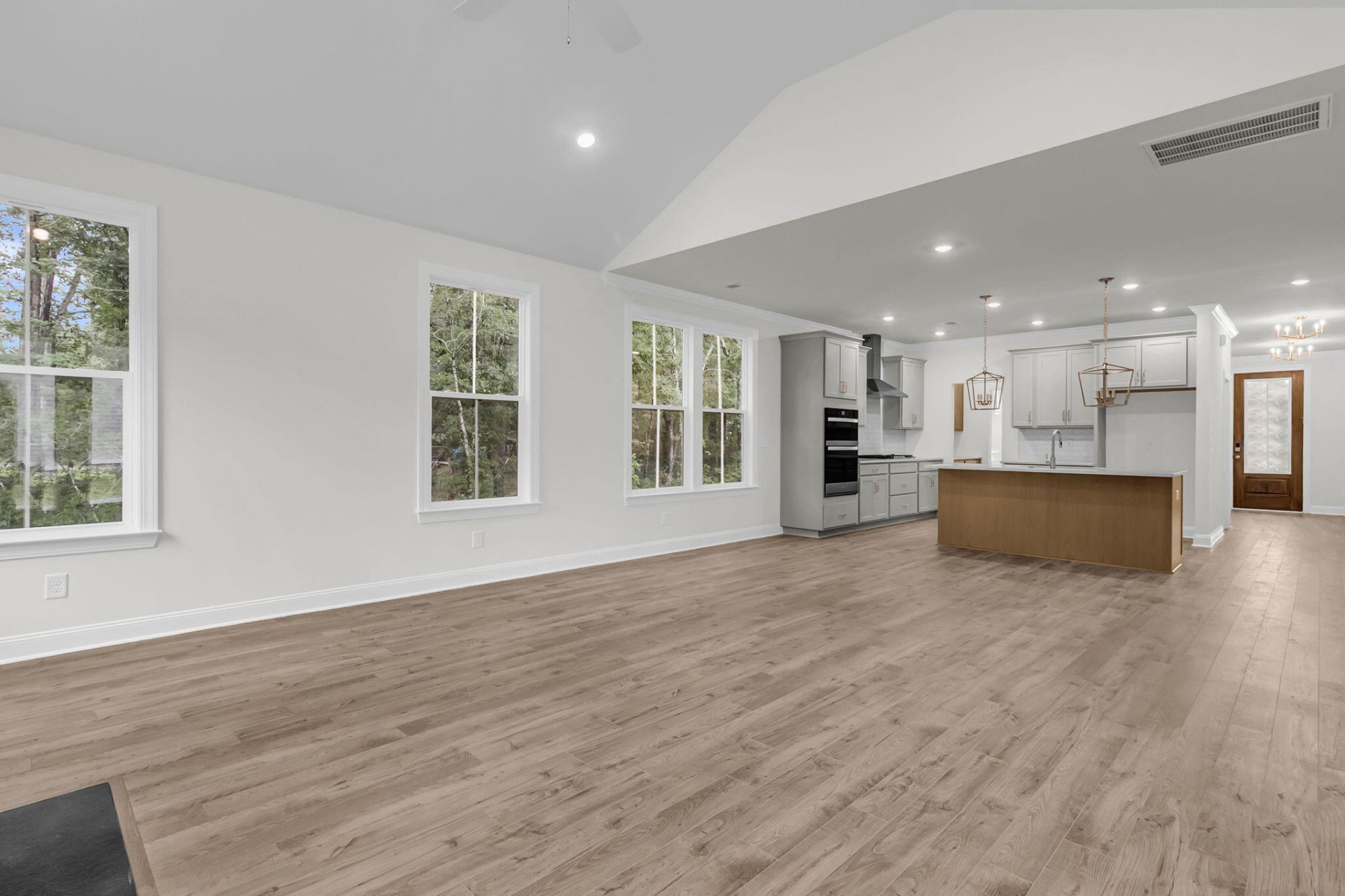 303 Cherry Orchard Drive Photo 21