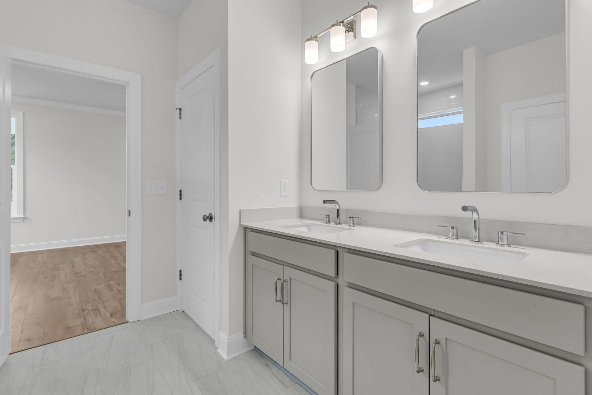 303 Cherry Orchard Drive Photo 28