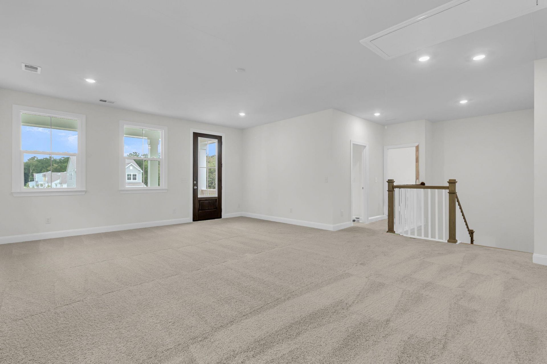 303 Cherry Orchard Drive Photo 33