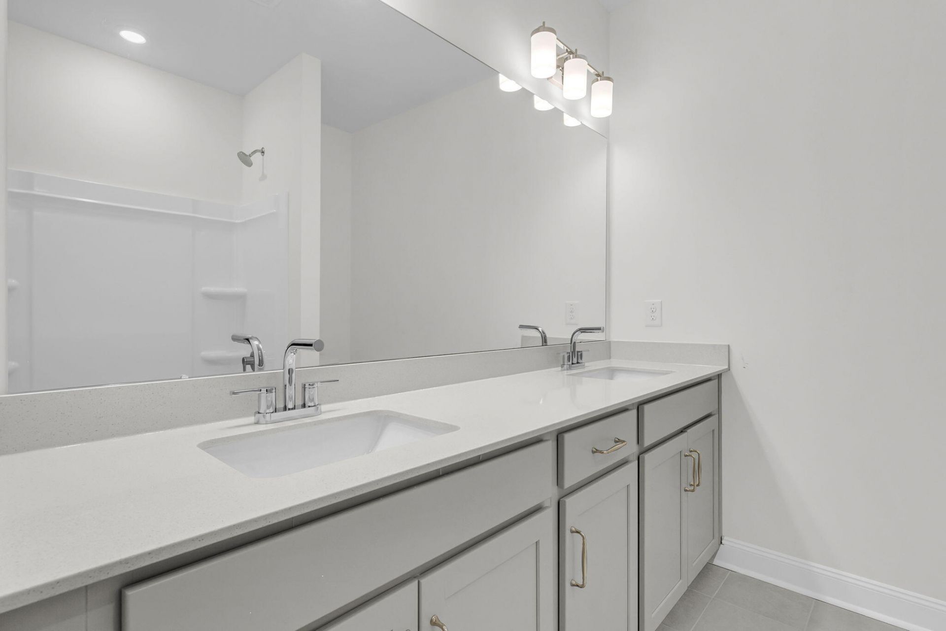 303 Cherry Orchard Drive Photo 38