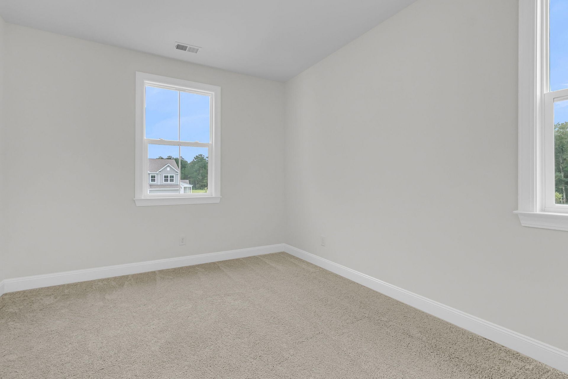 303 Cherry Orchard Drive Photo 39