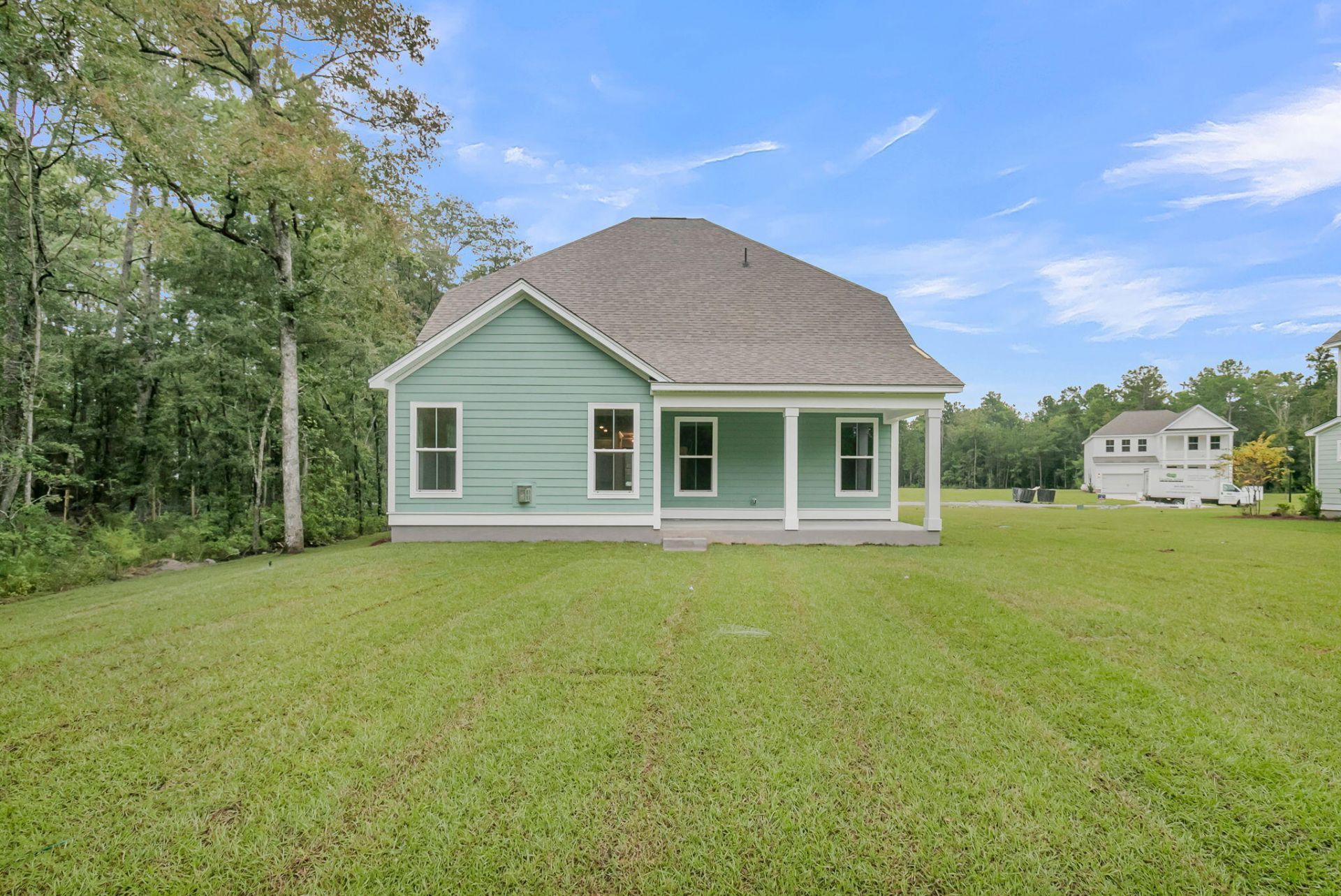 303 Cherry Orchard Drive Photo 43