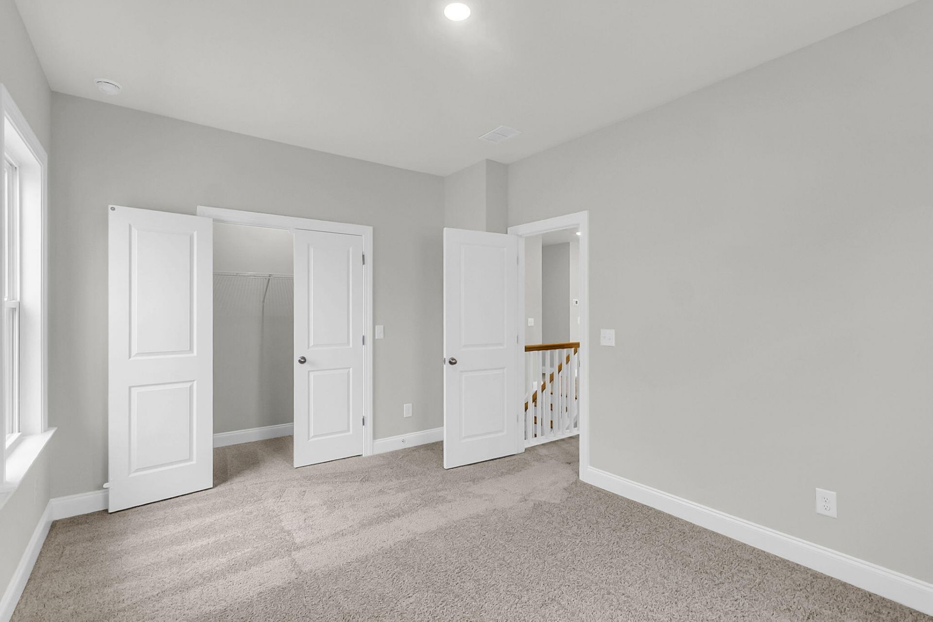 303 Cherry Orchard Drive Photo 44