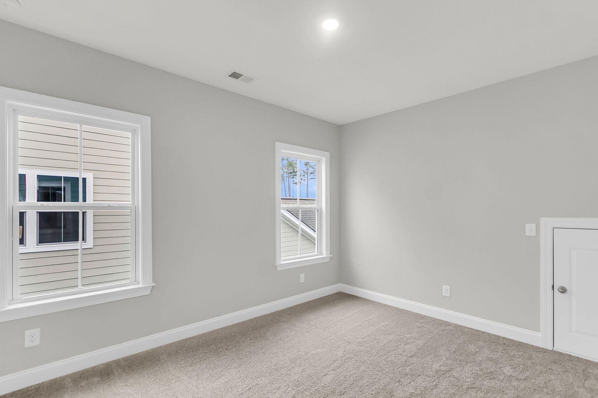 303 Cherry Orchard Drive Photo 52