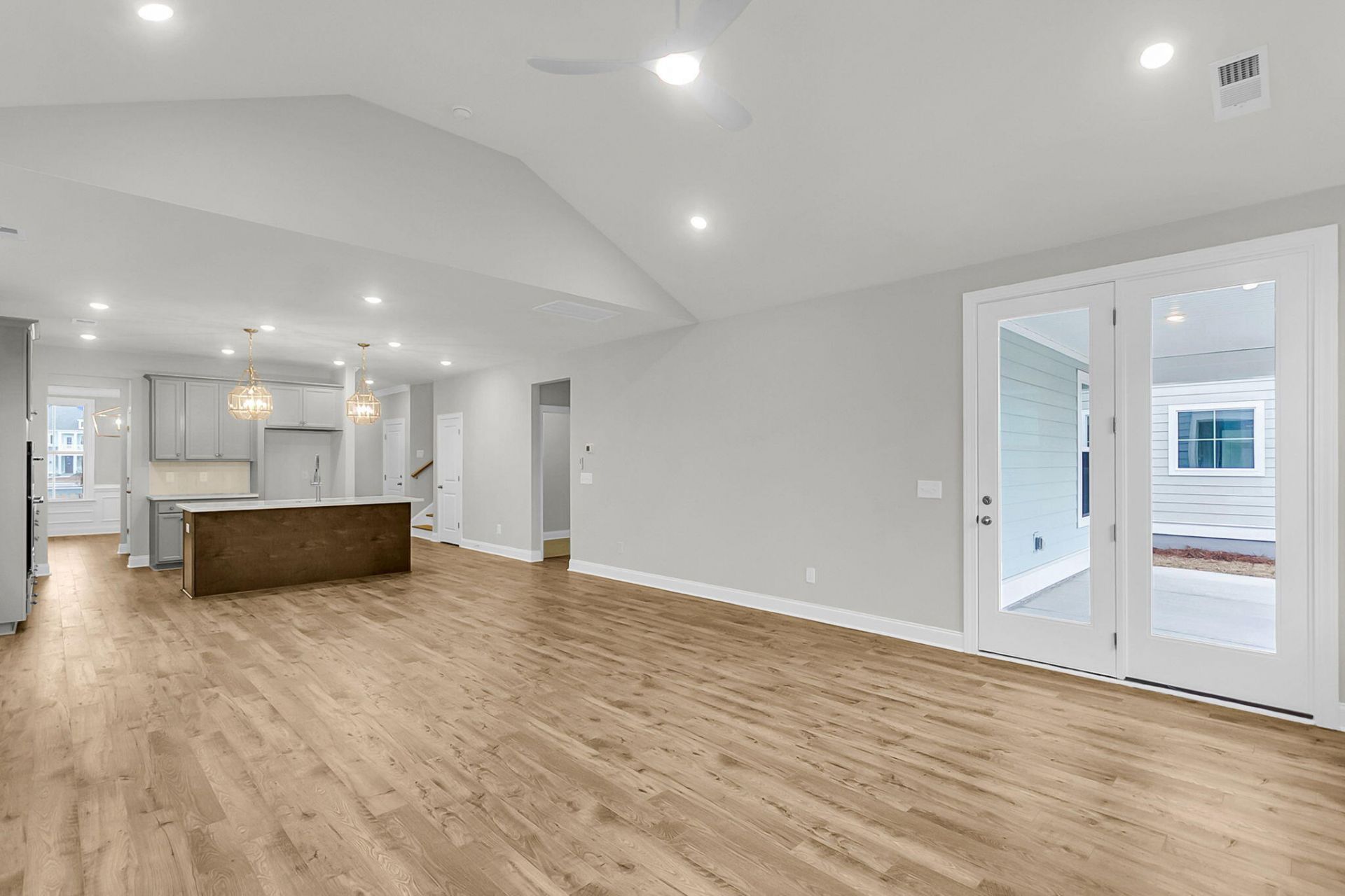 335 Cherry Orchard Drive Photo 27