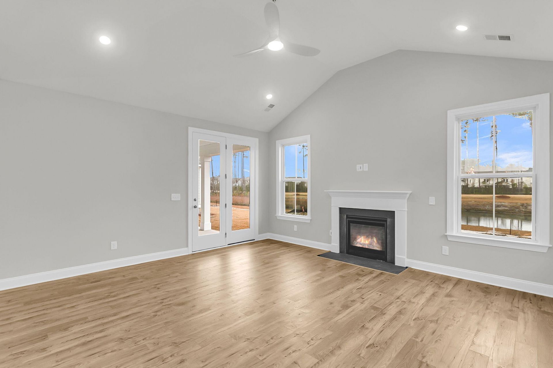 335 Cherry Orchard Drive Photo 28