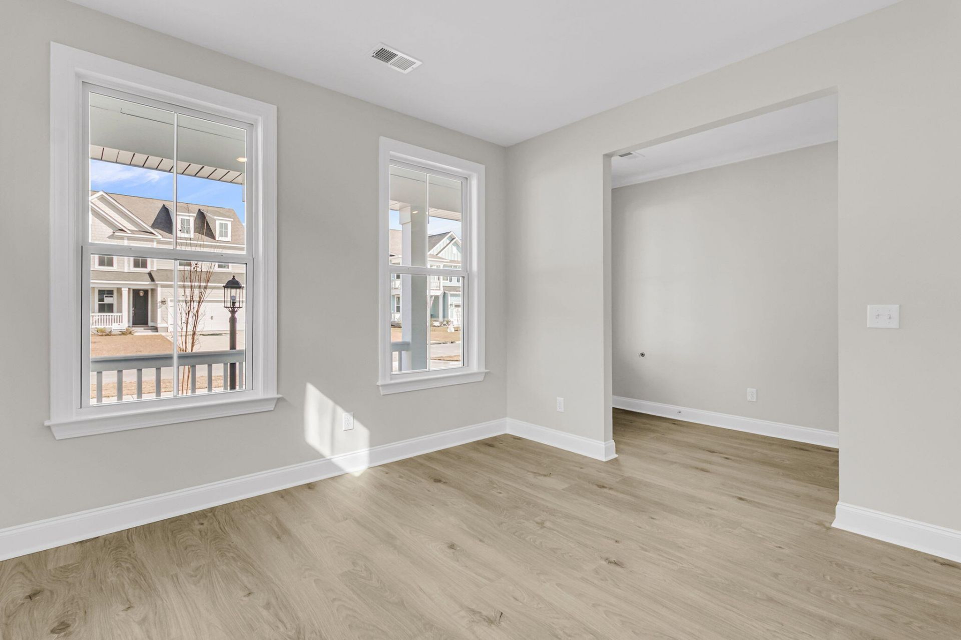 340 Cherry Orchard Drive Photo 35