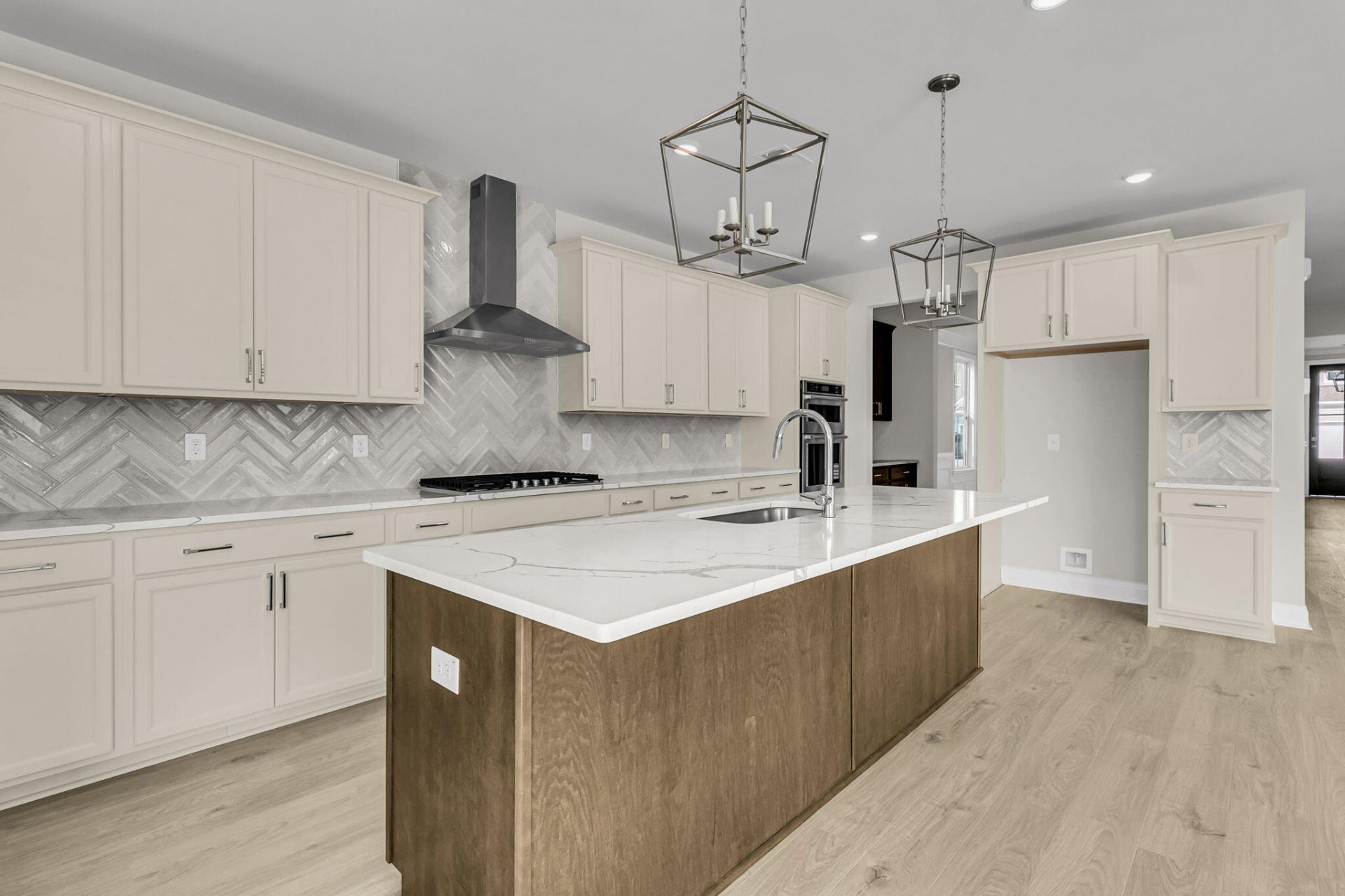340 Cherry Orchard Drive Photo 43