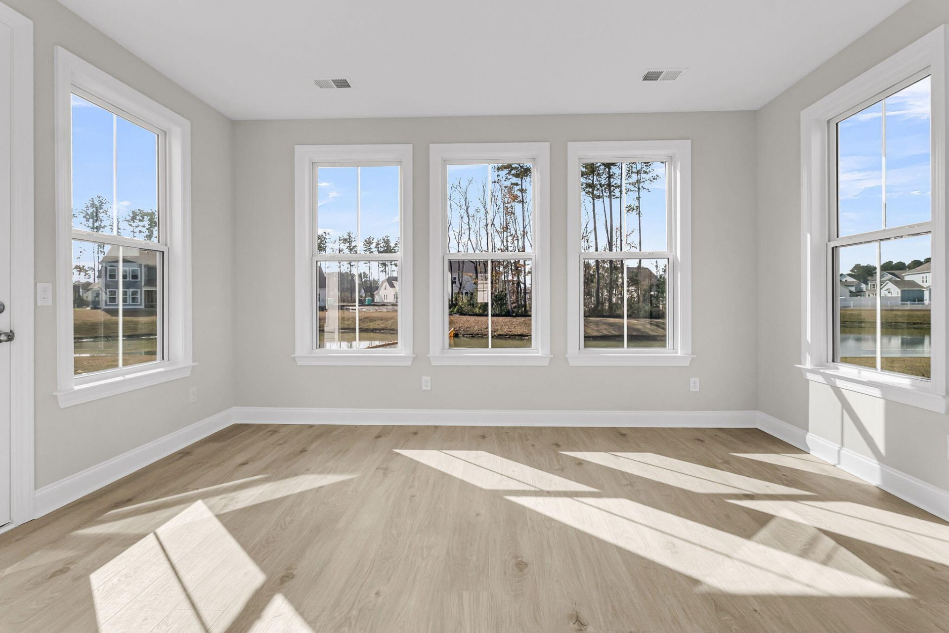 340 Cherry Orchard Drive Photo 45