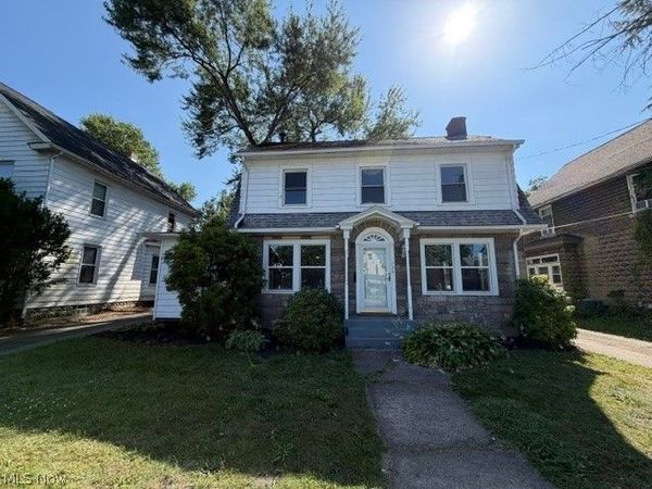 726 N Main Street , Niles, OH 44446