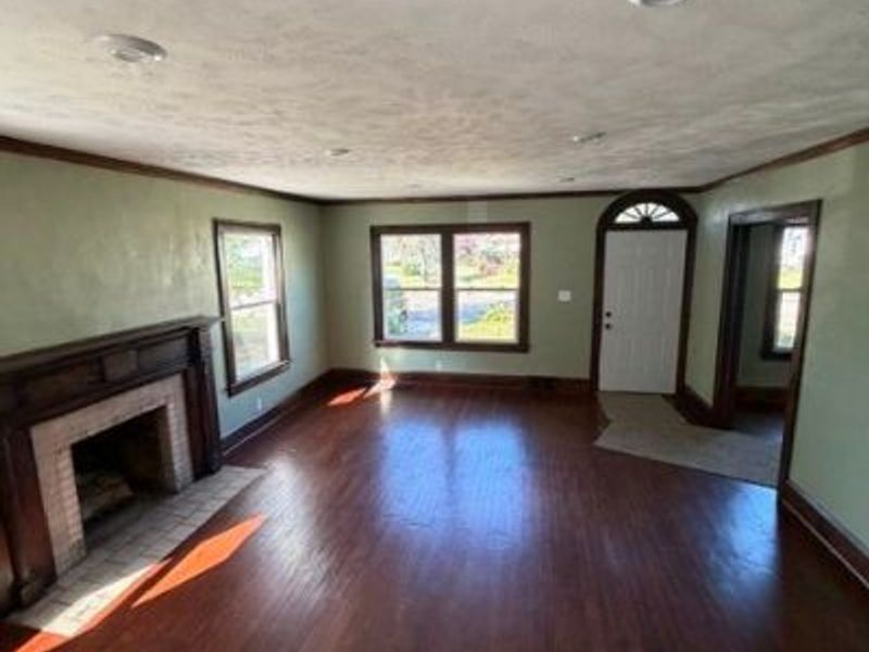 726 N Main Street, Niles, OH 44446 Photo 4