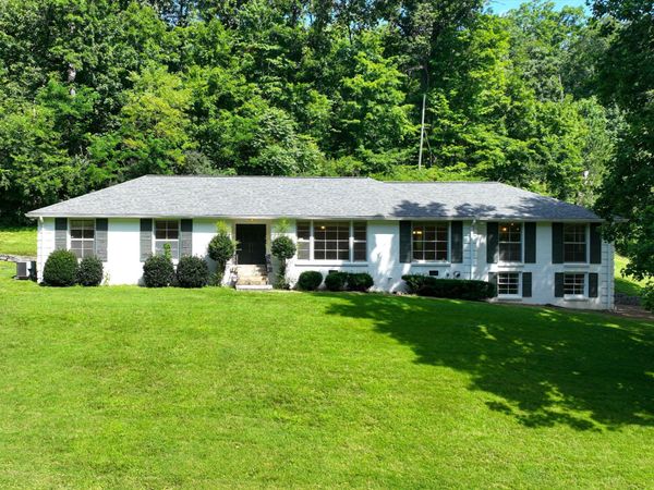 6624 Jocelyn Hollow Rd , Nashville, TN 37205