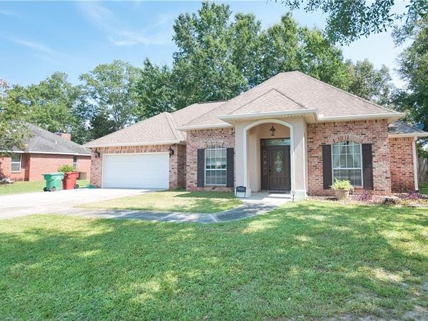 7021 CHINQUAPIN Court , Picayune, MS 39466