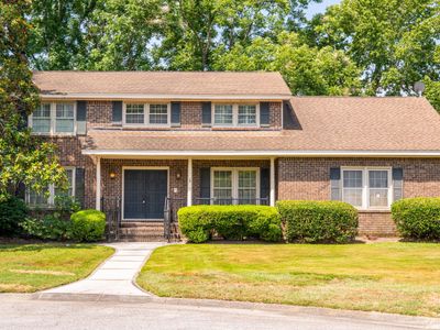 3 Waters Edge Court, Charleston, SC 29414