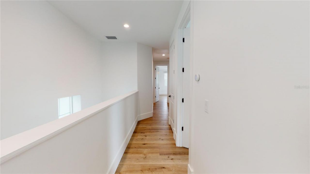 1068 19th Avenue N, Saint Petersburg, FL 33704 Photo