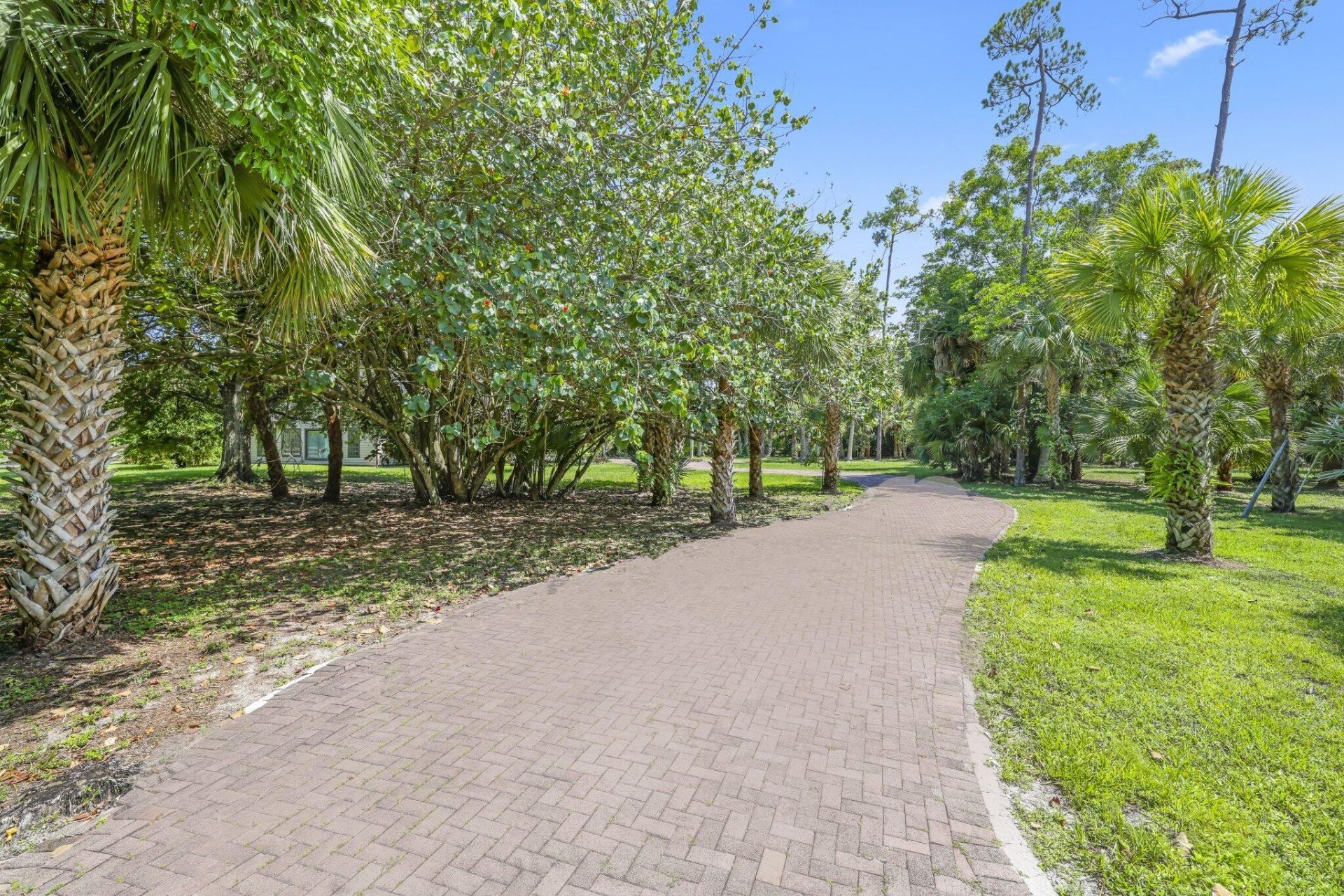 790 E Rambling Drive, Wellington, FL 33414 Photo