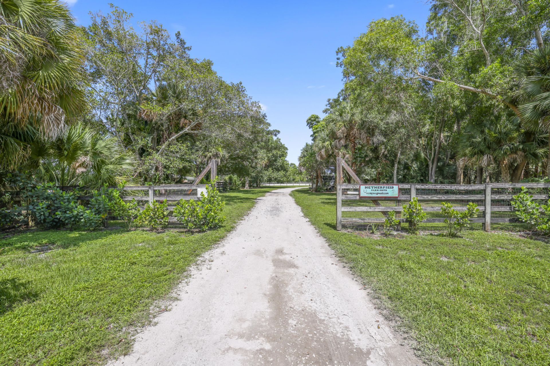 790 E Rambling Drive, Wellington, FL 33414 Photo