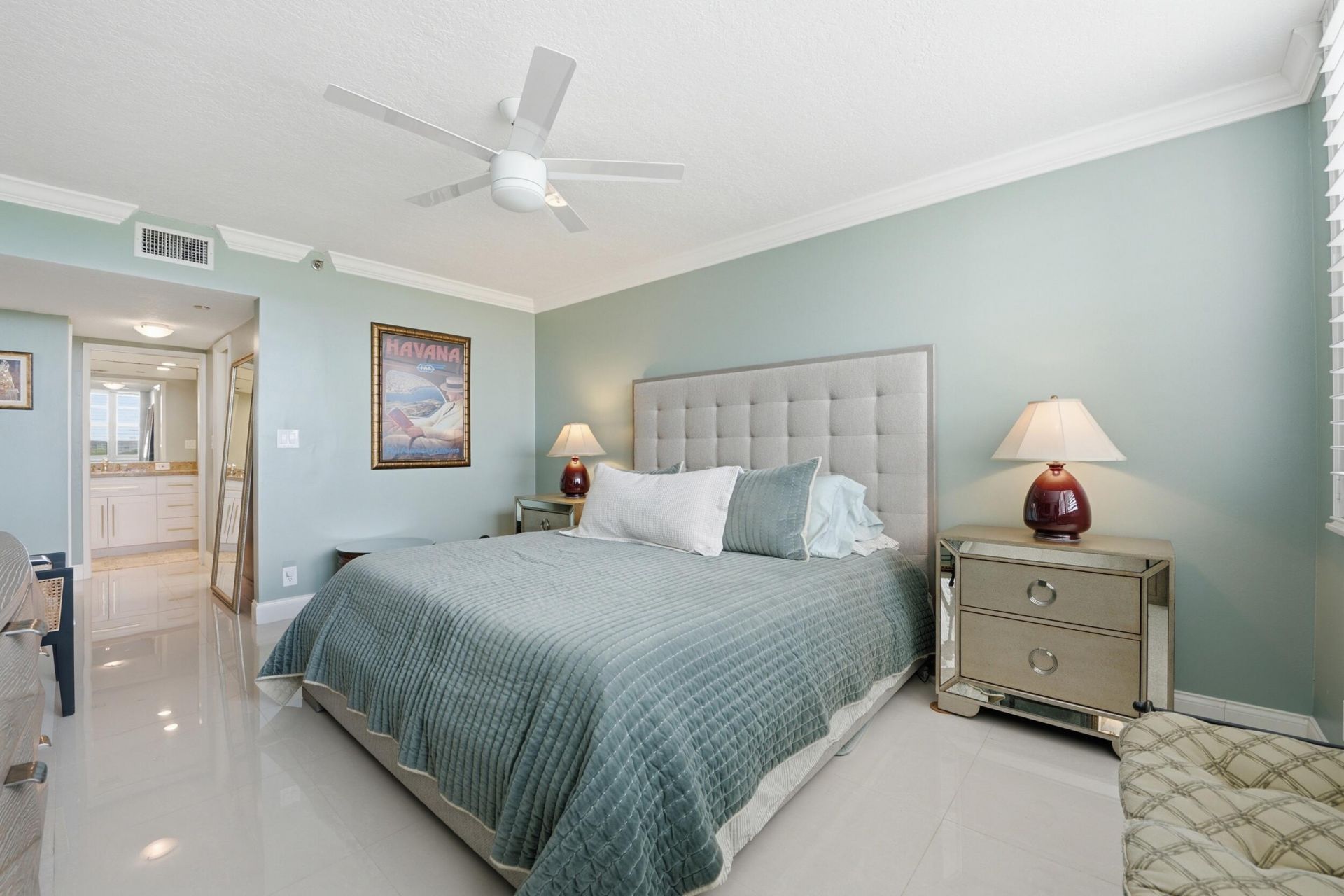 3510 Oaks Way, Unit 703, Pompano Beach, FL 33069 Photo
