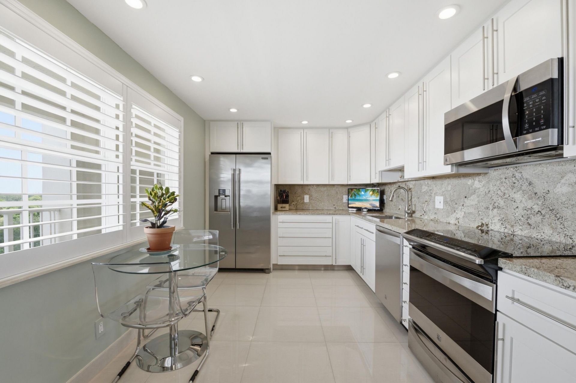 3510 Oaks Way, Unit 703, Pompano Beach, FL 33069 Photo