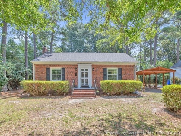 411 Vista Drive, Fayetteville, NC 28305