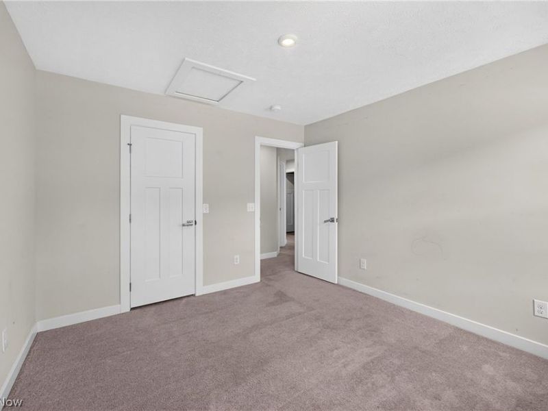 5454 Schueller Boulevard, Sheffield Lake, OH 44054 Photo 22