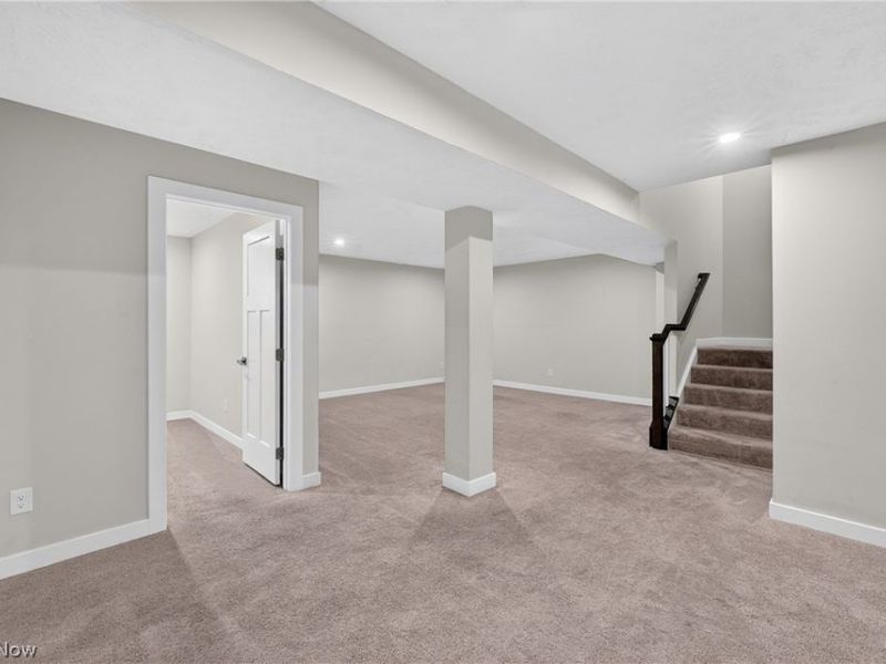 5454 Schueller Boulevard, Sheffield Lake, OH 44054 Photo 35