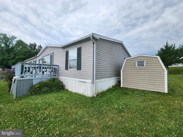 106 CLEARFIELD COURT E , LANCASTER, PA 17603