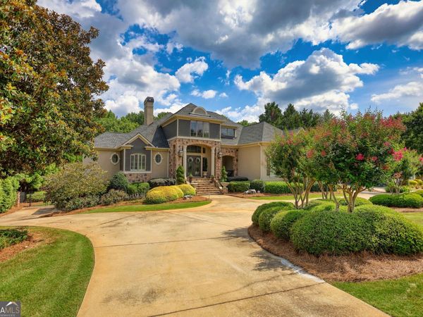 1007 Legacy Hills Drive, Mcdonough, GA 30253