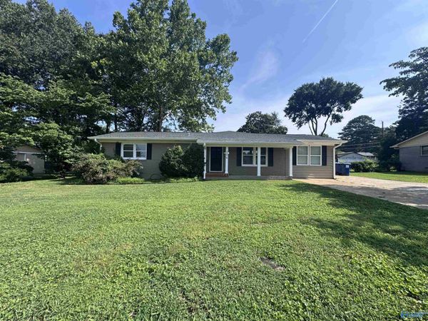 204 Westchester Avenue, Huntsville, AL 35801