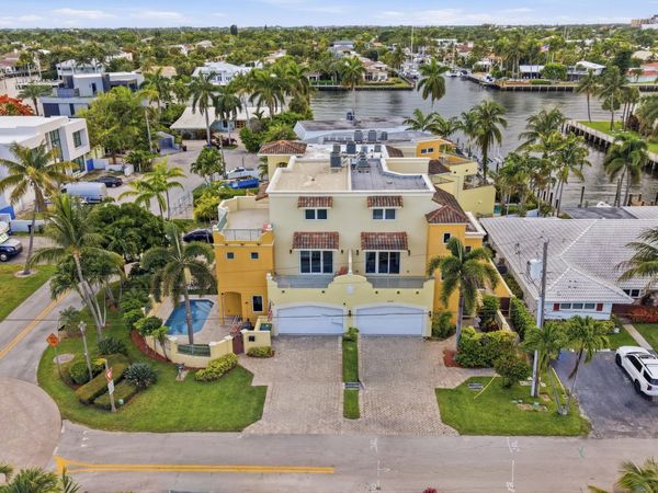 2601 NE 32nd Avenue, Fort Lauderdale, FL 33308