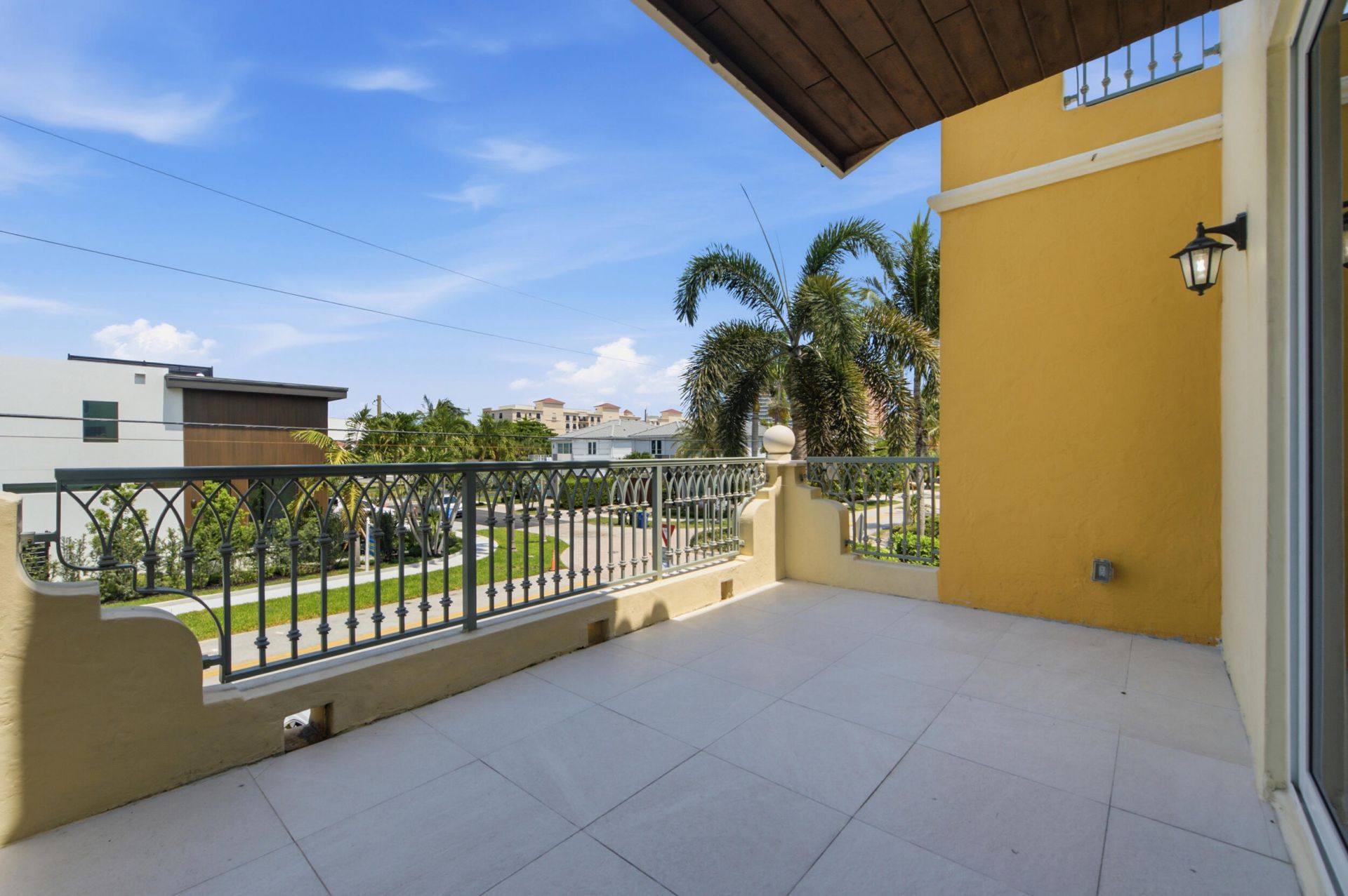 2601 NE 32nd Avenue, Fort Lauderdale, FL 33308 Photo